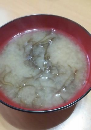 我が家のマイブーム！もずくの味噌汁！-レシピのメイン写真