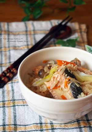 茸まみれの鮭の炊き込みご飯-レシピのメイン写真