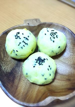 簡単発酵なし！サツマイモの手ごねパン♡-レシピのメイン写真