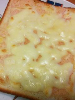 明太マヨチーズトースト✩-レシピのメイン写真