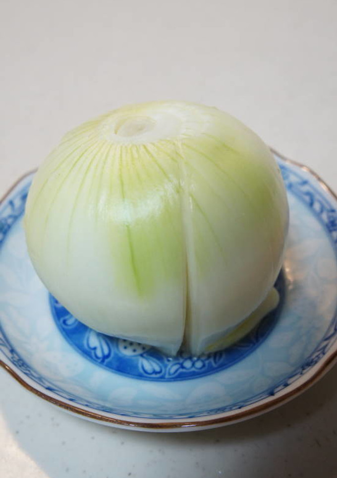 簡単・玉ねぎの皮のむき方（覚え書き）-レシピのメイン写真