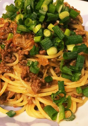 挽肉とネギの甘辛パスタ-レシピのメイン写真