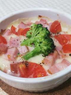 ベーコンとトマトのココットカマン-レシピのメイン写真