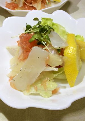 イカとグレープフルーツのカルパッチョ-レシピのメイン写真