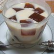 紅茶キューブinミルクのフルフルゼリー