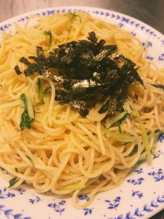 お手軽簡単!梅昆布茶パスタ-レシピのメイン写真