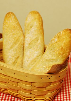 イーストで簡単ミニフランスパン（研究中）-レシピのメイン写真