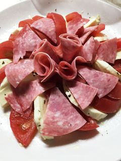 カプレーゼ(生ハム バージョン)-レシピのメイン写真