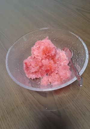 カルピスでいちごソルベ-レシピのメイン写真