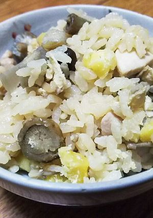 カミカミ秋の炊き込みご飯-レシピのメイン写真