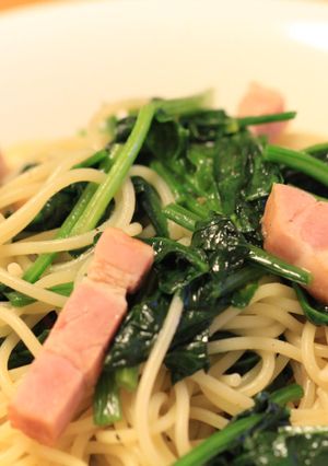 定番 ほうれん草とベーコンのパスタ-レシピのメイン写真