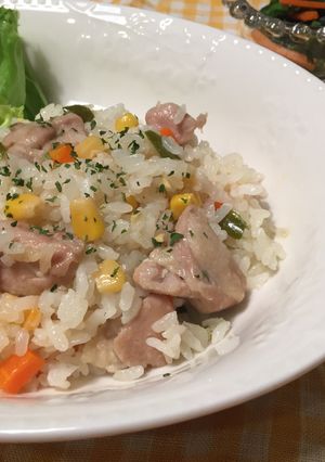 クリスマスに☆野菜だしで炊くチキンピラフ-レシピのメイン写真