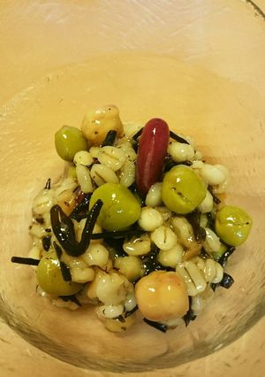 押し麦とヒジキ・豆サラダ(梅味)-レシピのメイン写真