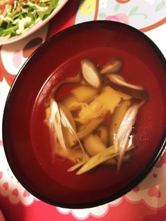 きのこの香り☆あったお吸い物-レシピのメイン写真