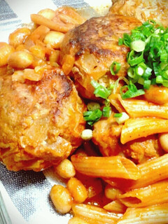 煮込みハンバーグdeワンポットパスタ-レシピのメイン写真