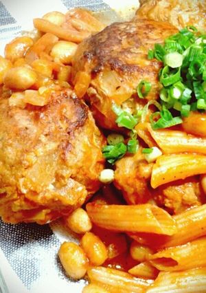 煮込みハンバーグdeワンポットパスタ-レシピのメイン写真