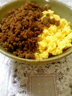 超簡単でも美味しい!そぼろ丼-レシピのメイン写真