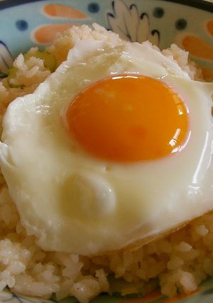 たらこバターライスの目玉焼きのせ-レシピのメイン写真