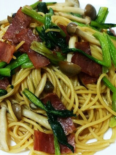 小松菜とベーコンのバター醤油パスタ-レシピのメイン写真
