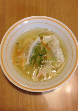 あつあつ美味しい餃子スープ☆-レシピのメイン写真