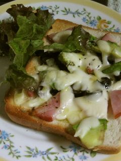 アボカドベーコントースト-レシピのメイン写真