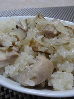 鶏肉とごぼうと椎茸の炊き込みご飯-レシピのメイン写真