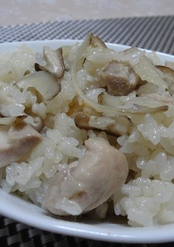 鶏肉とごぼうと椎茸の炊き込みご飯-レシピのメイン写真