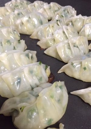 創味シャンタンDXで本格餃子♪-レシピのメイン写真