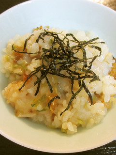 干しエビと大根の葉の餅入り炊き込みご飯-レシピのメイン写真