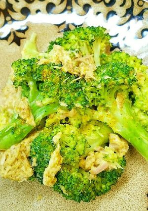 簡単副菜ブロッコリーのカレーツナマヨ和え-レシピのメイン写真