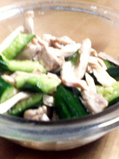 鶏肉とキュウリの和え物-レシピのメイン写真