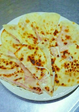 節約簡単餃子皮濃厚チーズとろ➰ハムサンド-レシピのメイン写真