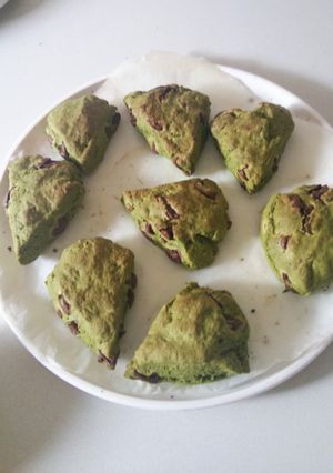 チョコ入りで美味しい！抹茶のスコーン！-レシピのメイン写真