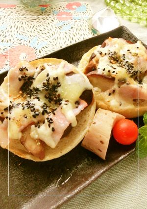 蒸し椎茸×ベーコンのごま塩レモントースト-レシピのメイン写真