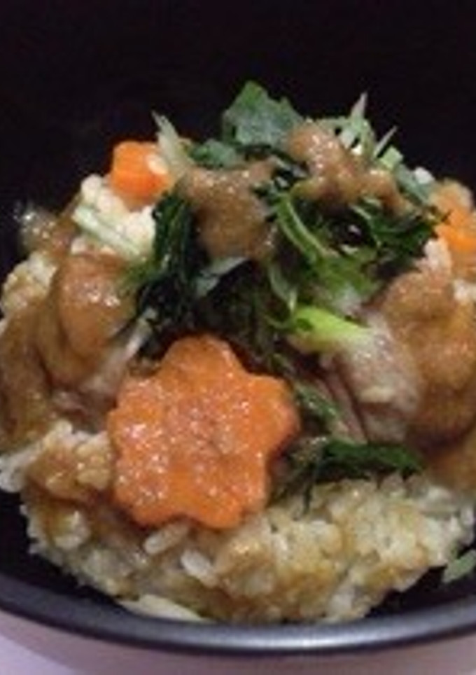だしで炊く 鶏ゴマだれ発芽米ごはん-レシピのメイン写真