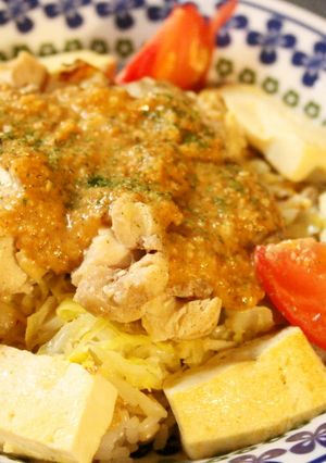 夫が愛する♡野菜たっぷり鶏ごま丼-レシピのメイン写真
