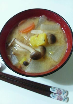 秋野菜の豚汁-レシピのメイン写真