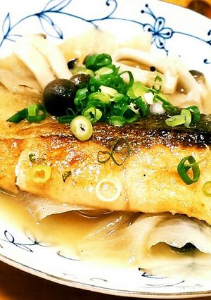 鮭とリボン大根の揚げ煮♪-レシピのメイン写真