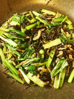小松菜とひじきの醤油炒め-レシピのメイン写真