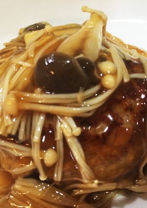 豆腐とひじきと豚のハンバーグ☆きのこあん-レシピのメイン写真