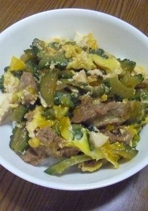 大豆肉でガッツリゴーヤチャンプル丼-レシピのメイン写真