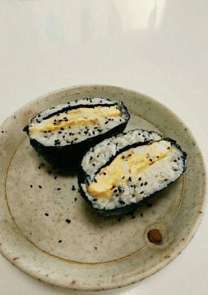 チクワ卵焼きチーズのおにぎらず-レシピのメイン写真