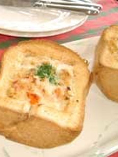 ホームベーカリーのパンでパングラタン-レシピのメイン写真