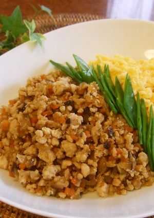 大豆のお肉で☆2色どんぶり-レシピのメイン写真