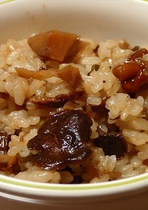 天然8種キノコの混ぜご飯・究極の味！-レシピのメイン写真