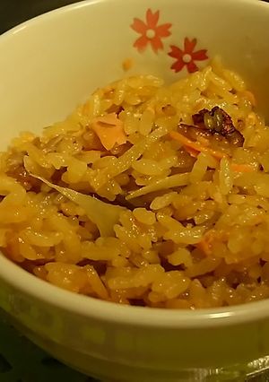 鮭とごぼうの炊き込みご飯☆バター醤油味-レシピのメイン写真