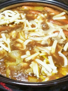 リメイク❗残ったカレーでカレーチーズ鍋-レシピのメイン写真