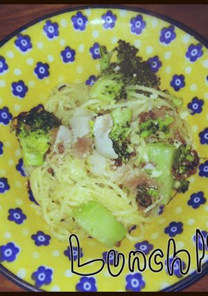 絶品♡ブロッコリーのペペロンチーノ-レシピのメイン写真