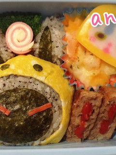 キャラ弁 USAピョン ベイダーモード-レシピのメイン写真