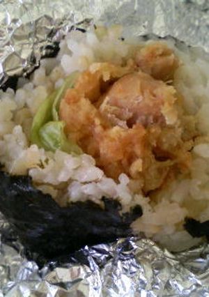 残弁(のこべん)2：からあげおにぎり-レシピのメイン写真